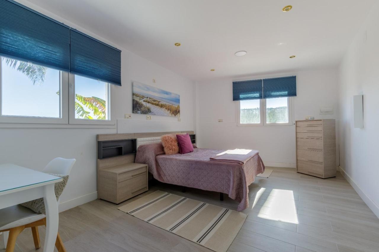 Apartamento Con Sol De Paz 토레몰리노스 외부 사진